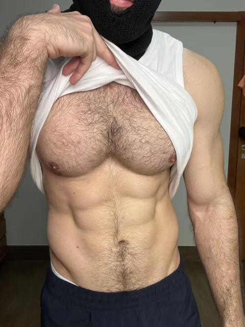 Hold still, I’m going in.