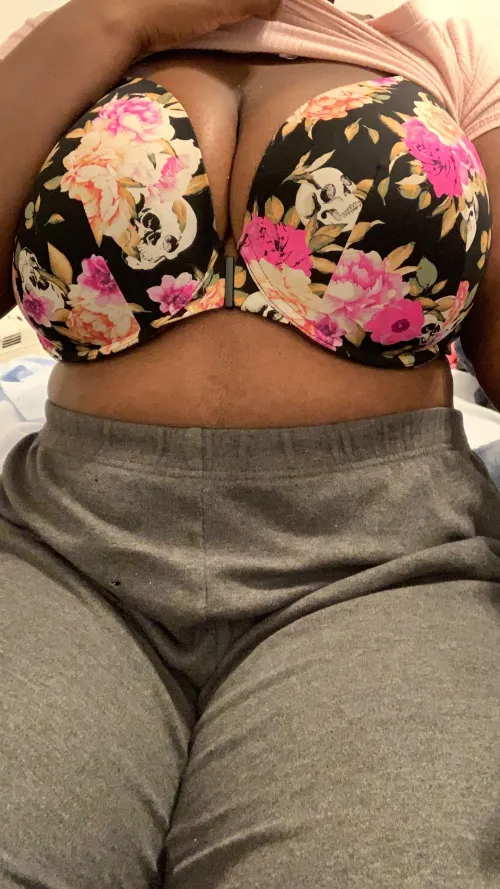 Hope you’re staying warm ❄️