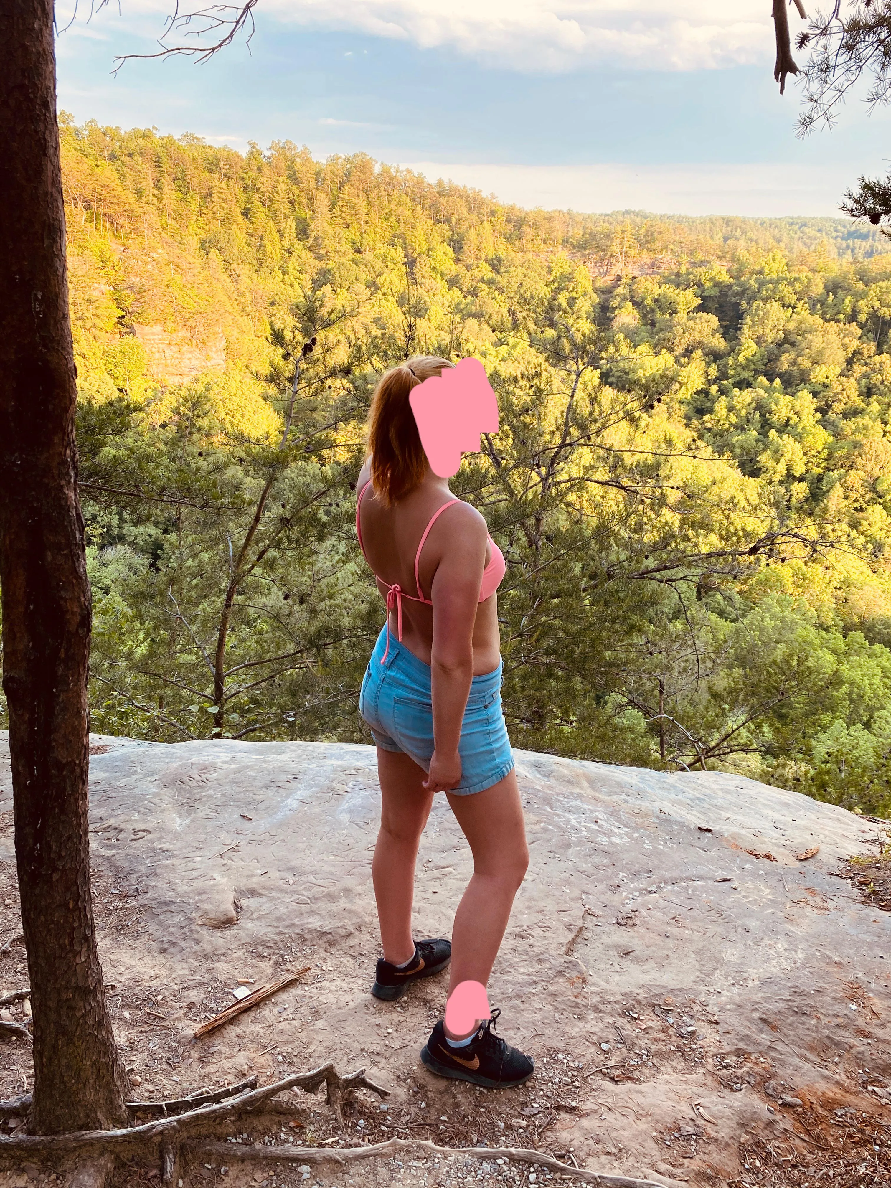 KY Hotwife needs bulls to snap her! Must be able to verify