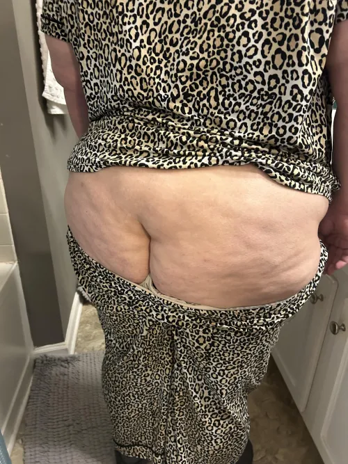 Let’s get a little wild together 😻😽