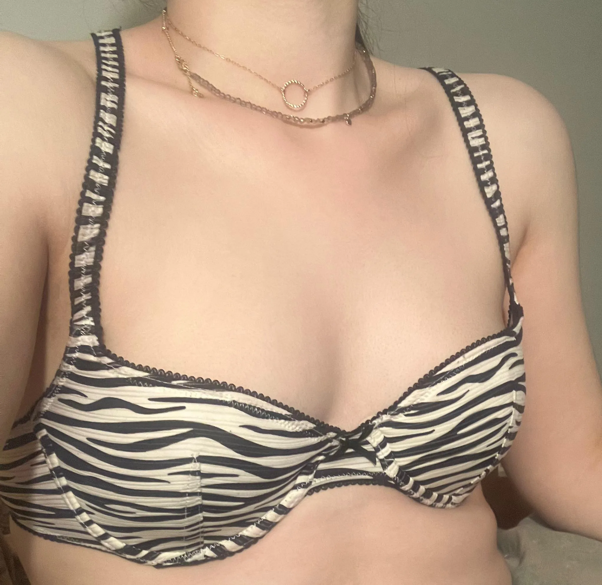 something about a bra and a choker that goes so well together