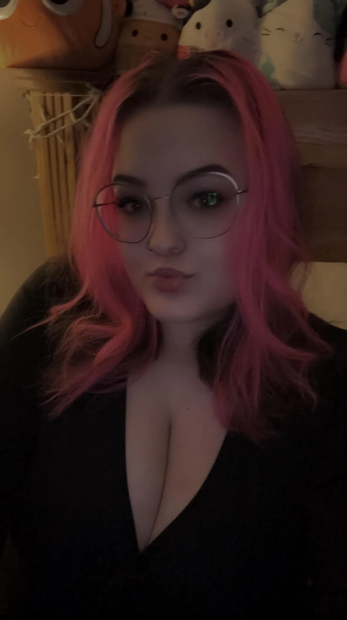 Sub agreed to an upvote game while I’m stuck in bed sick. 🥰  24 hour time limit. $1 an upvote $2 a comment 🤑