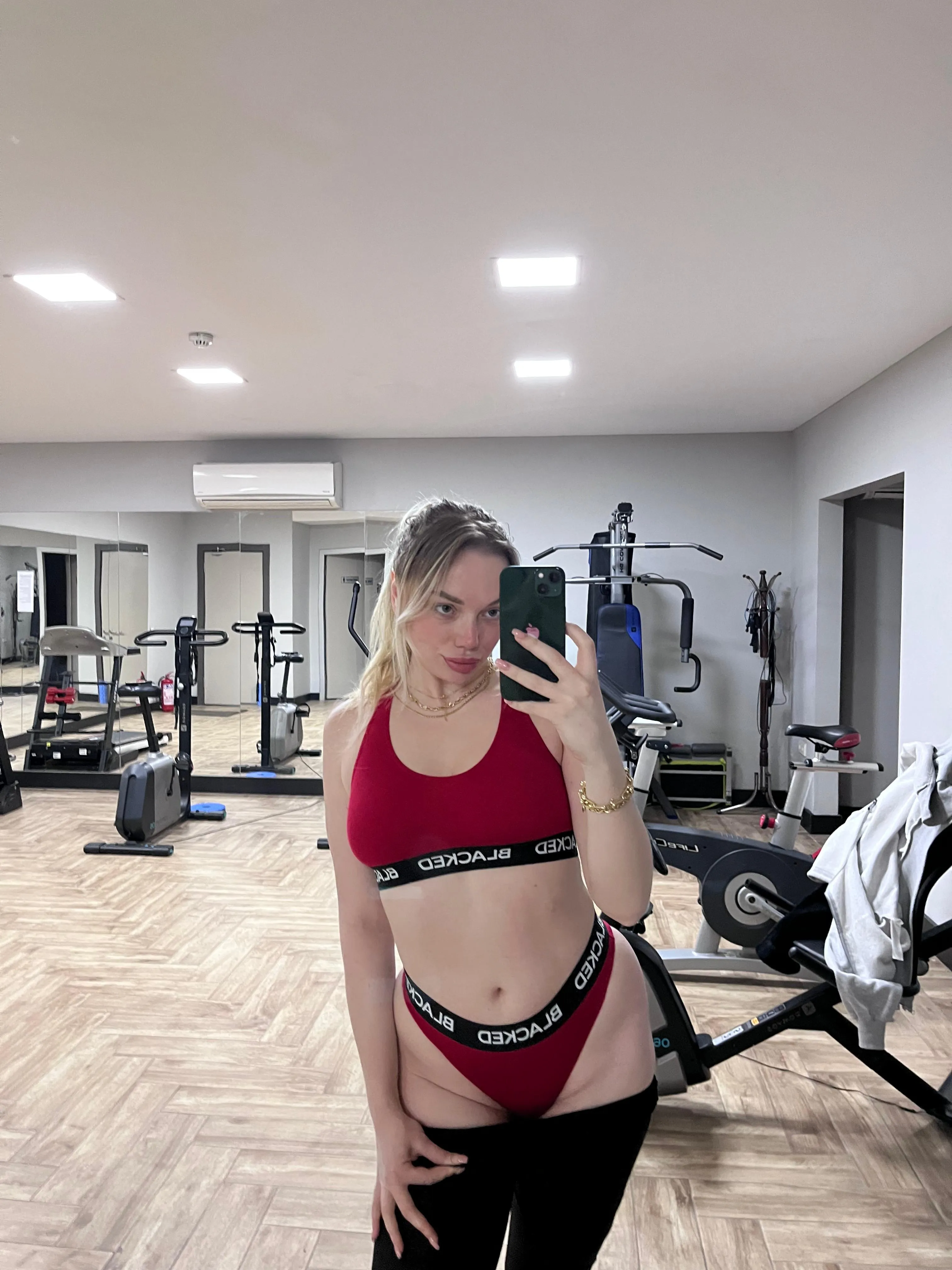 wanna work out with me?
