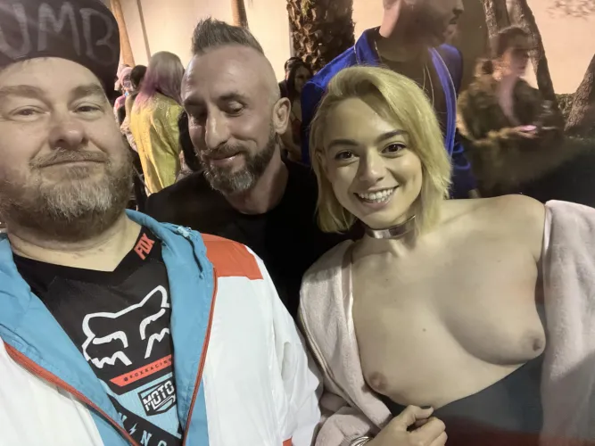 With friends at Avn expo