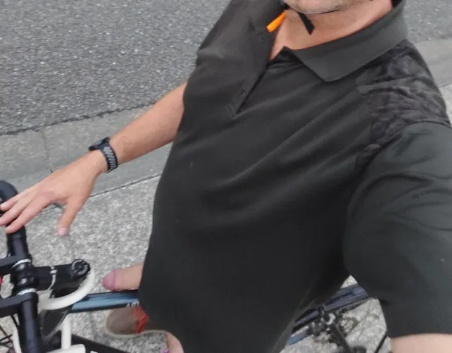 12km bike ride this morning... Yes I Did cross paths with others!