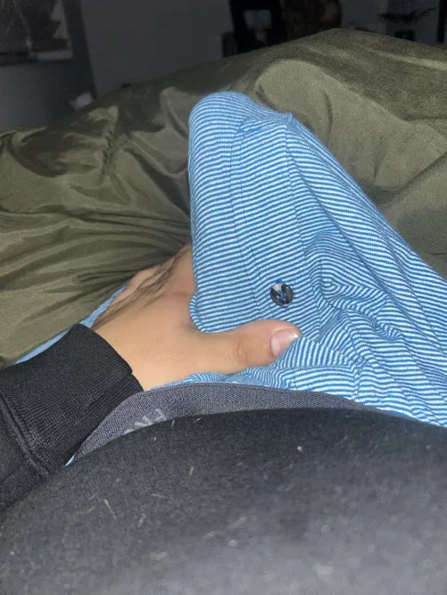 25 Straight come feel it