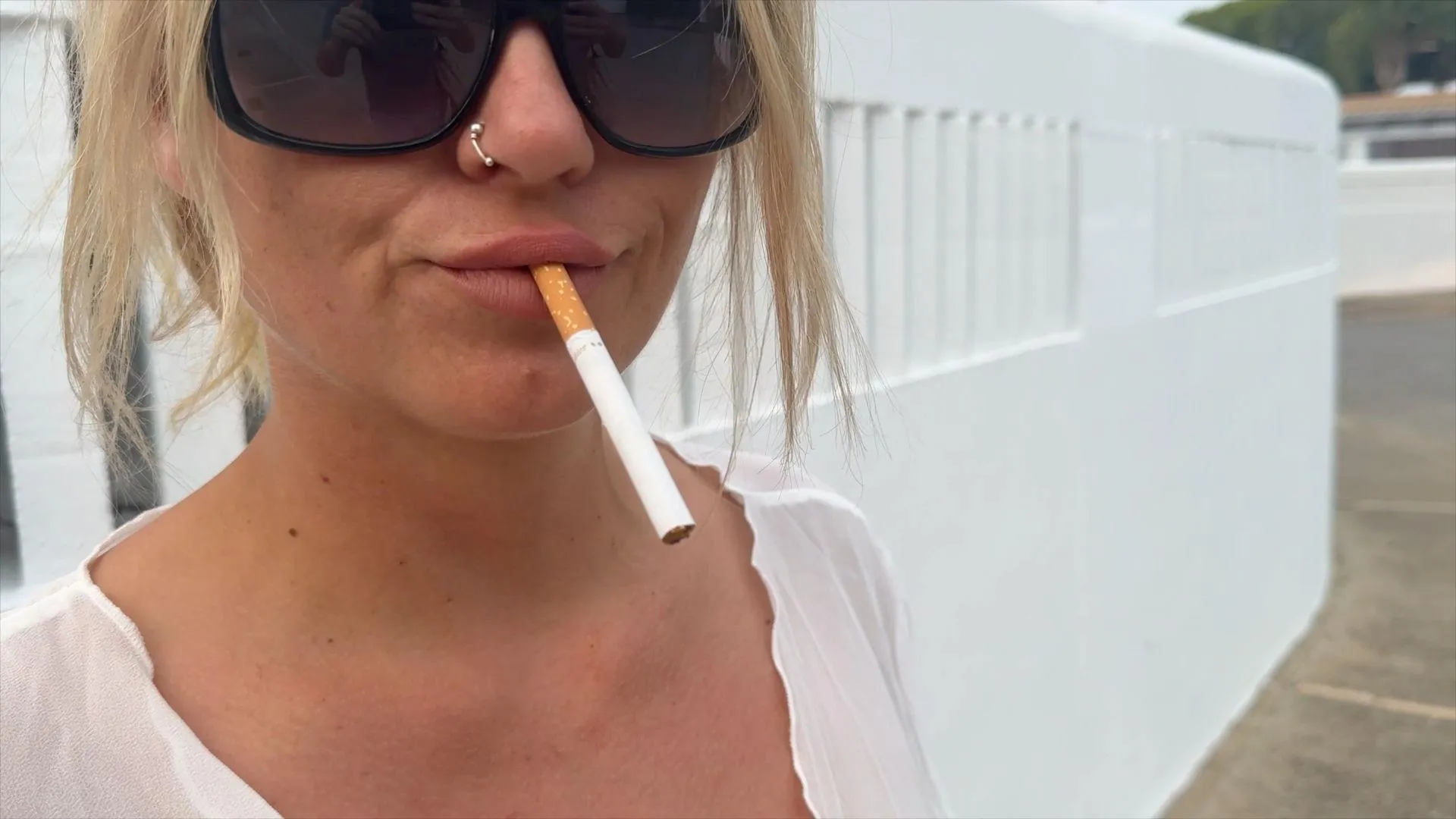 Do you have a light for me please?