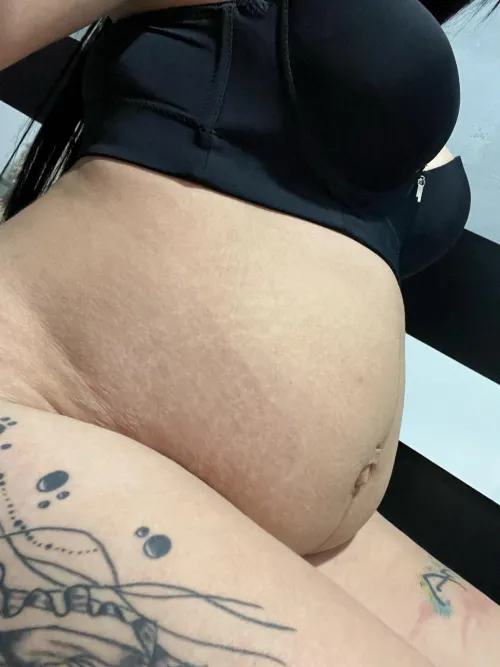 Every day I increase more I want to be huge here I am to fulfill all your wishes