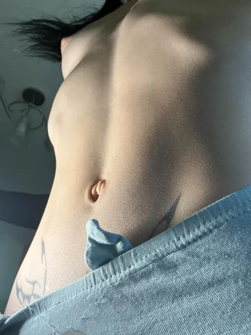 From every angle, my body shines