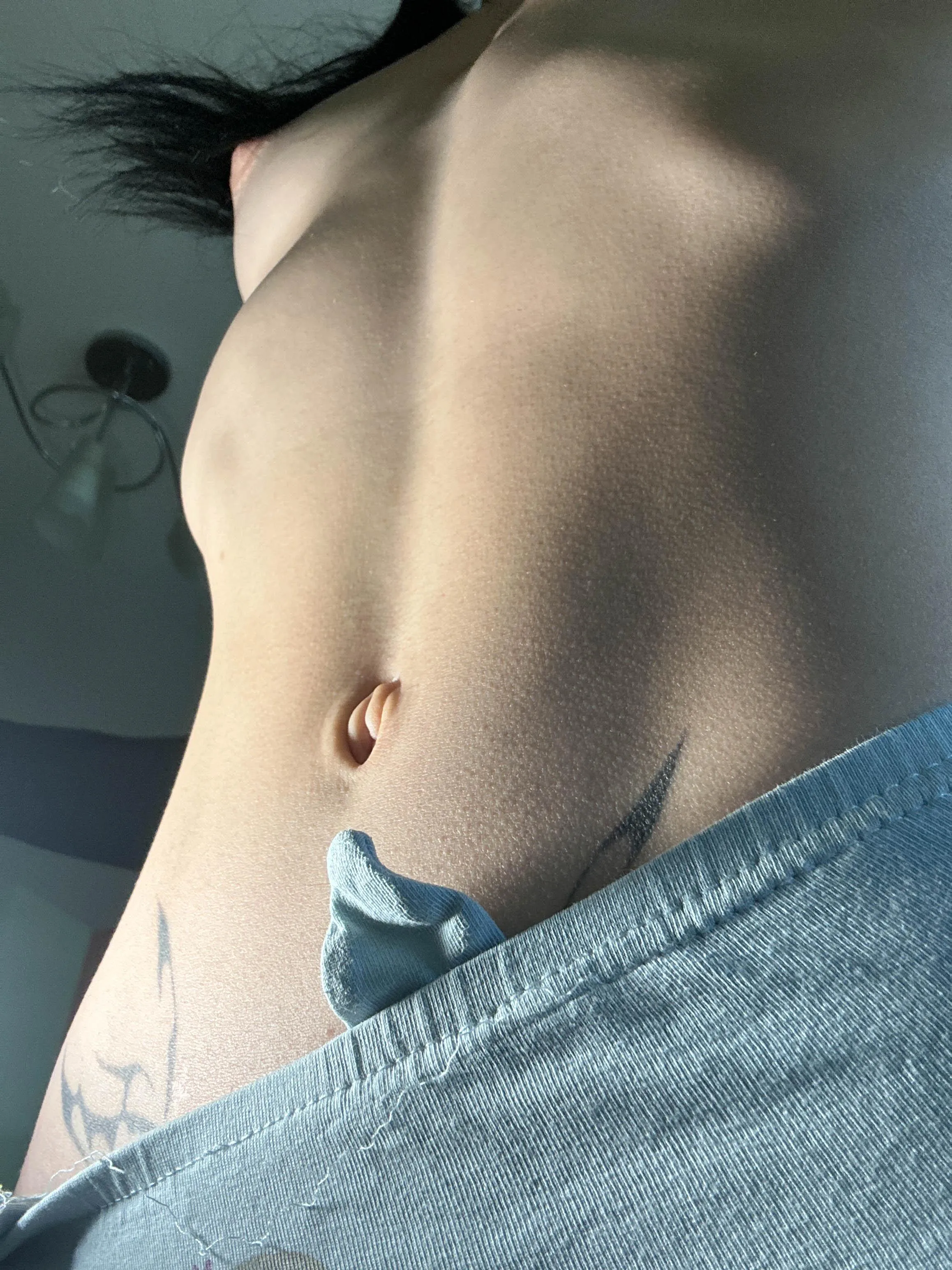 From every angle, my body shines