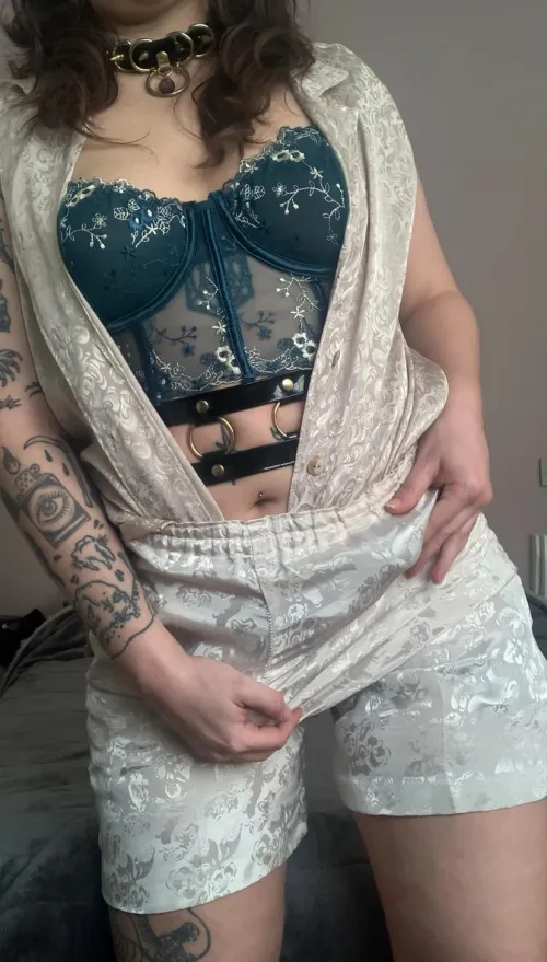 I know you are a smart boy, guess the size of it *