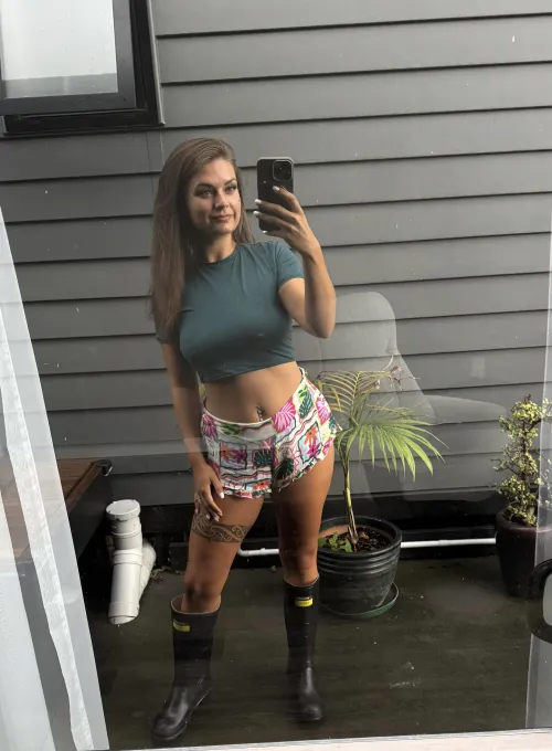 Rainy days call for gumboots 😆