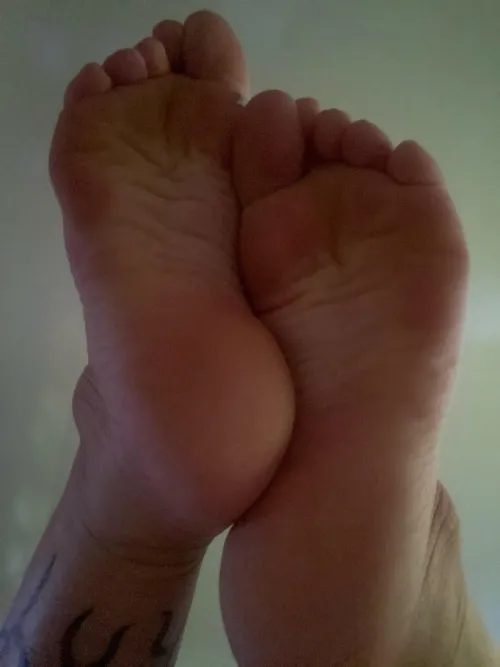 Won’t you rub my feet for me?