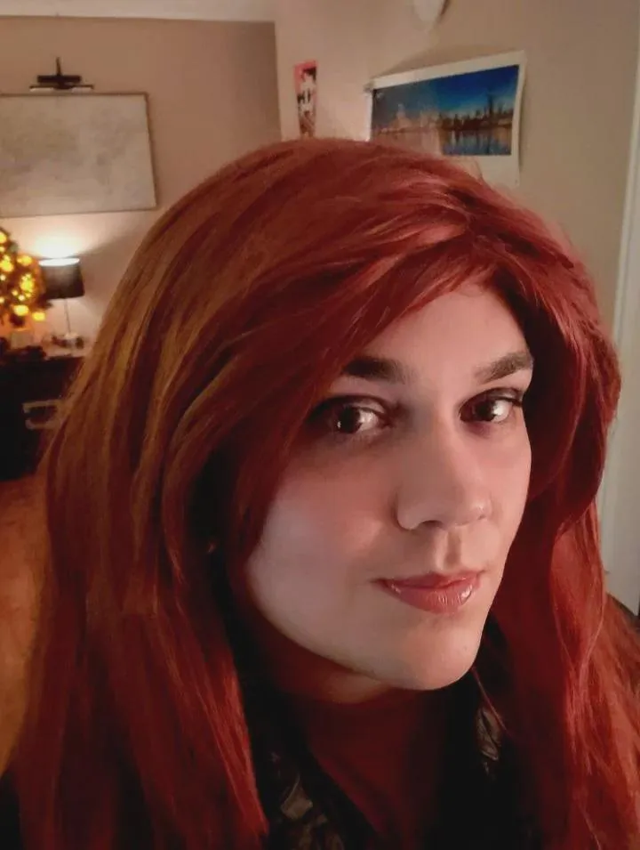 22 trans girl looking for females/fems/sissies