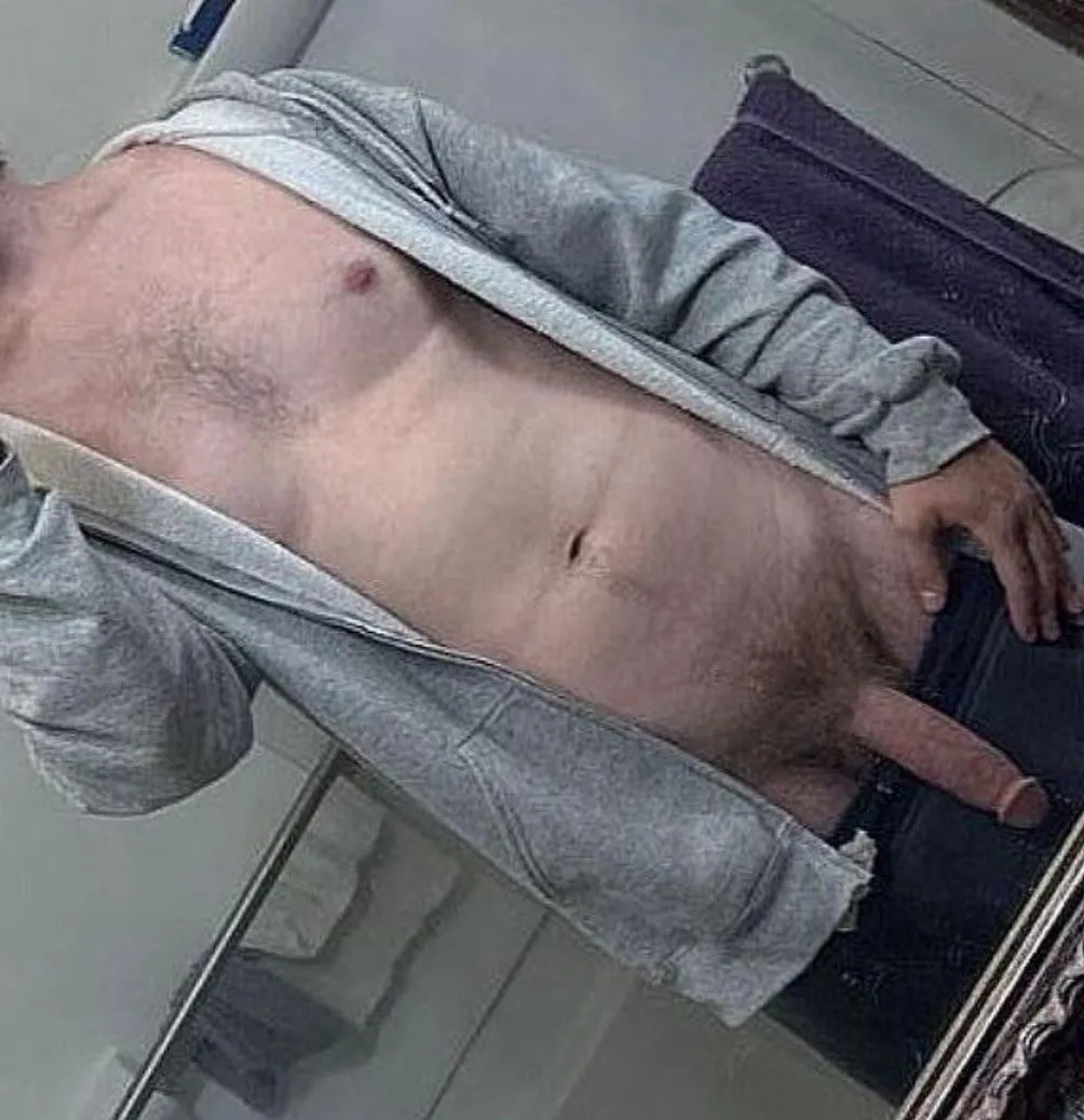 25 [M] looking for [F] fwb.