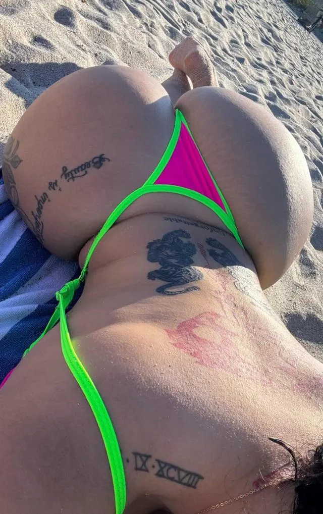 BBL Selfie 🍑 (my favorite angle)