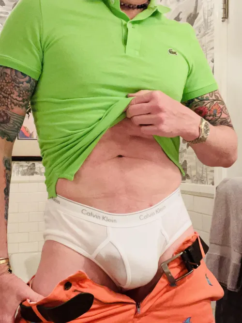 Been a while but here are some preppy briefs.