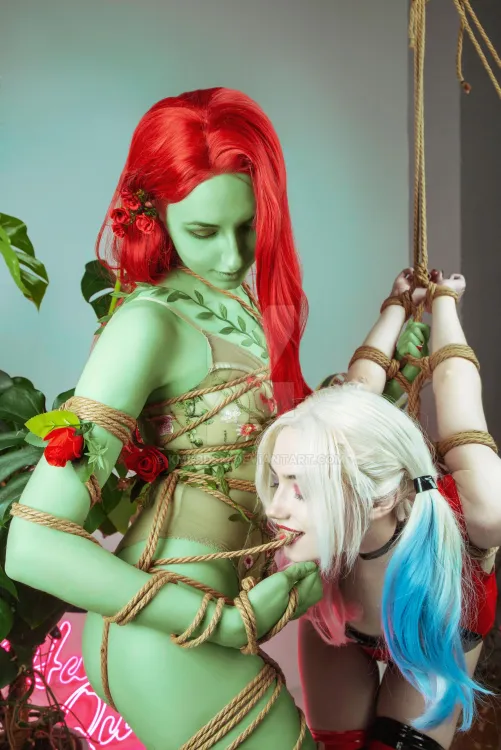 Harley as Ivy's willing captive pt3