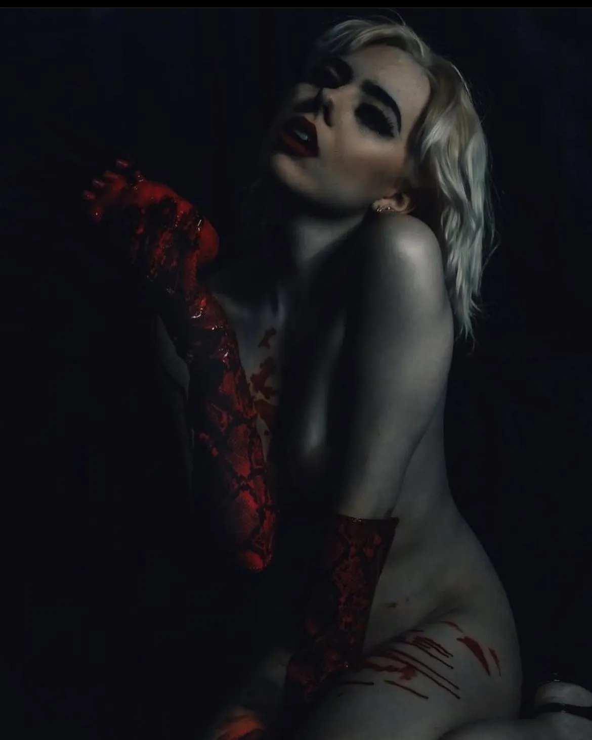 model: @ valerietheplug photographer @ noximages