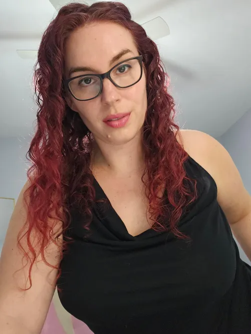 [Selling] Kinky and fetish friendly! [sext][cam][rate][custom][pics]