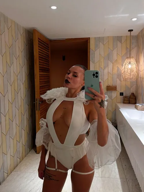 slowly revealing my babies