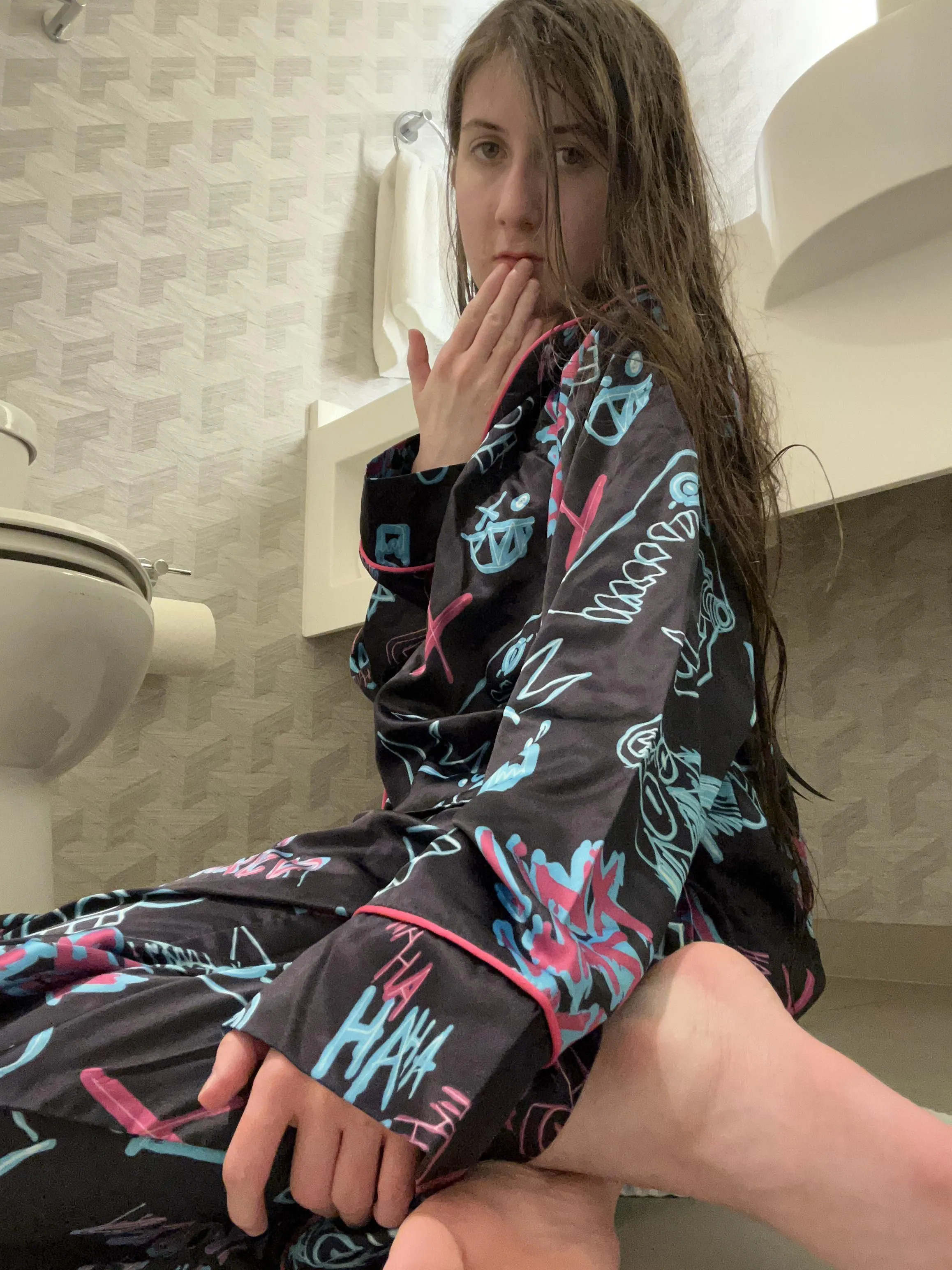 Tiny cosplayer with a huge naughty update about my cosplay join my page too see it 🌶️🌶️🔥🔥💦💦