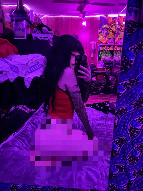 u dream of being important but really ur just a nameless, faceless loser who exists to fill my pockets