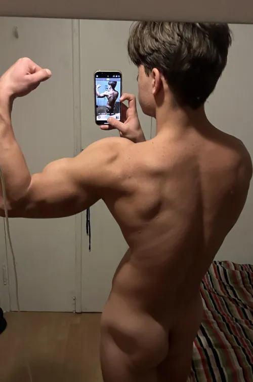 (20)Would you bend me over?