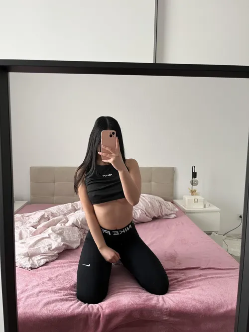 Cuddles for the waiting time >_<