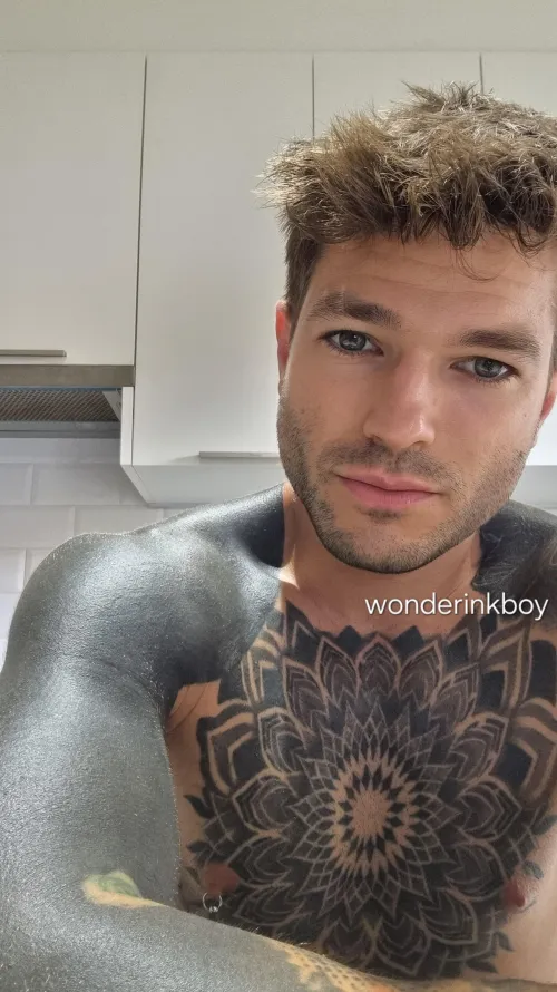 Cute face and blackout