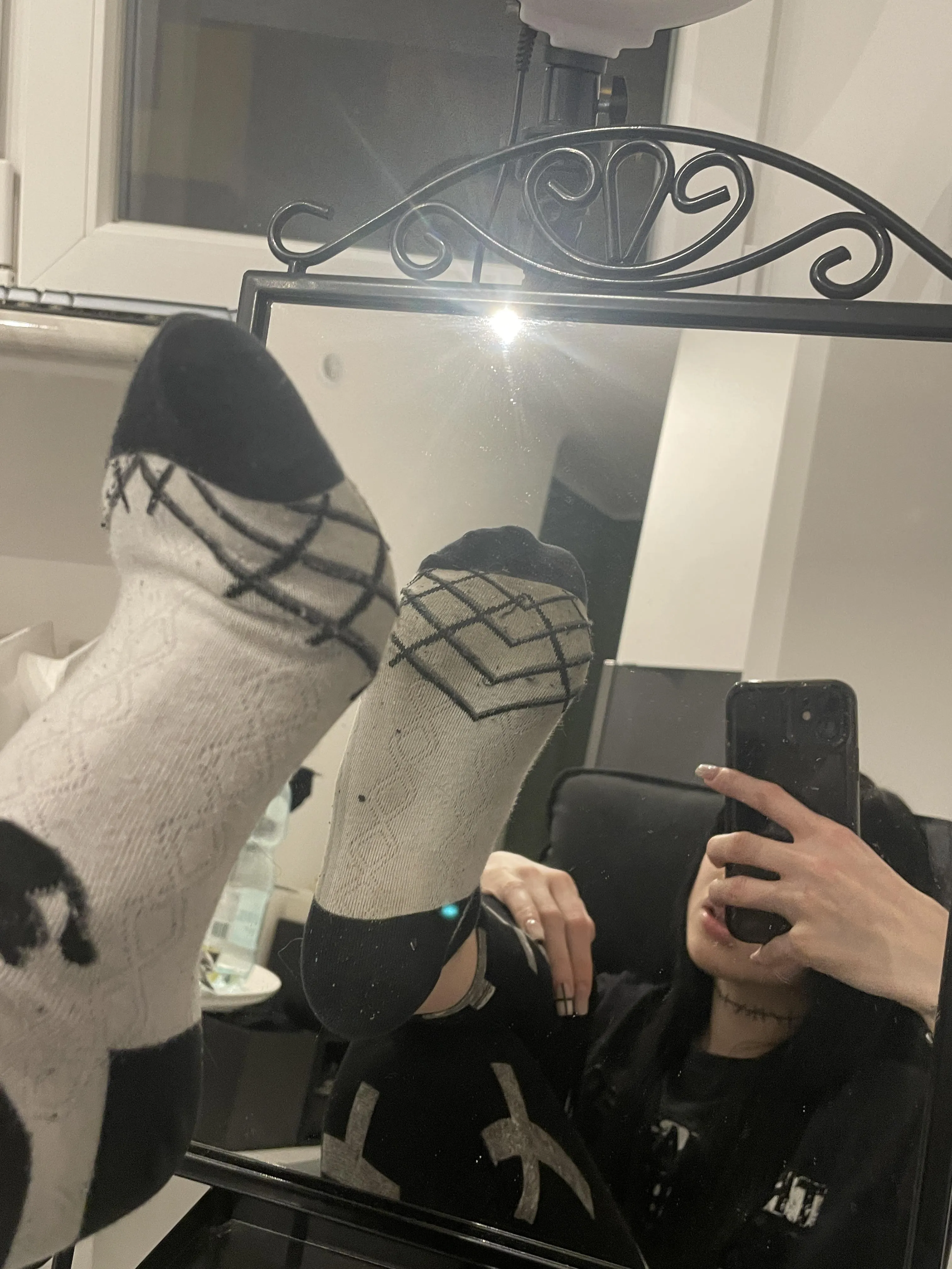 emo girl selling her sweaty socks DM to buy