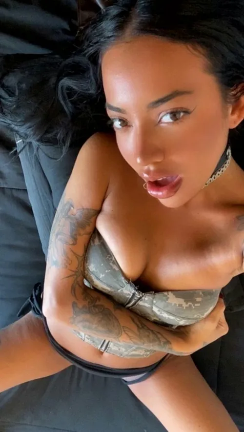 Get between my legs now, I'm so horny.