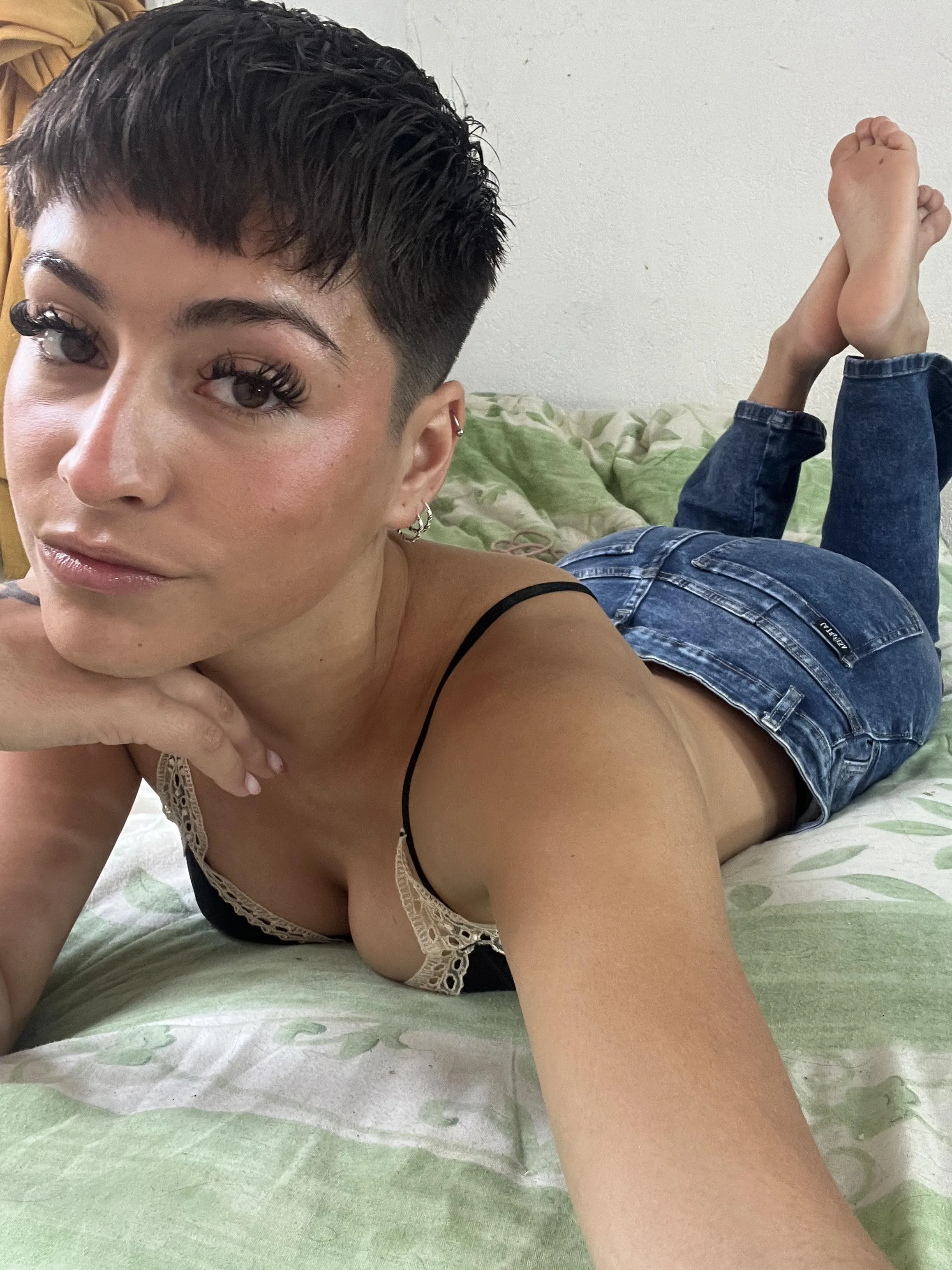 Got detention today, but the teacher let me of early;)