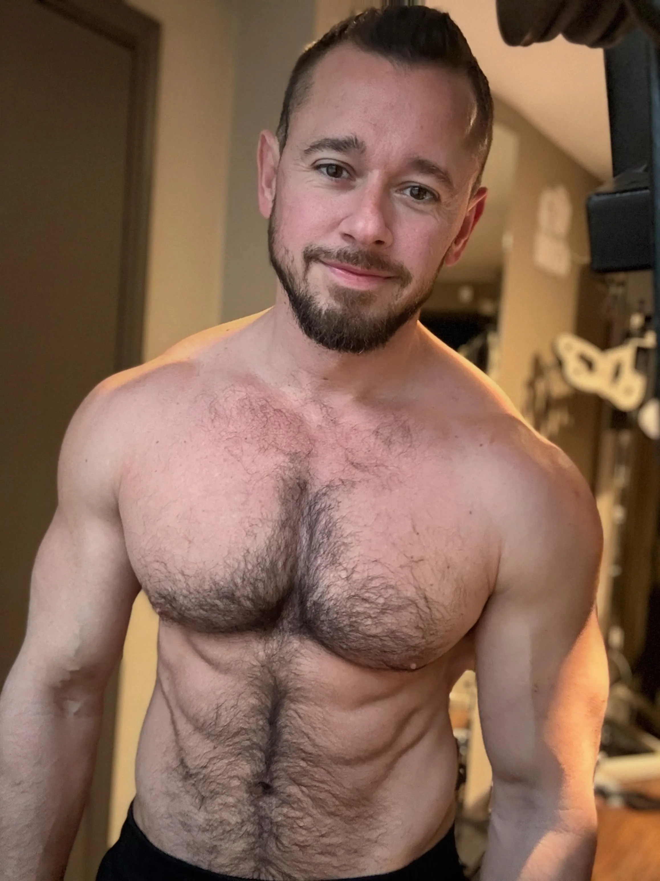 How’s everyone’s day going? Respond with a selfie.