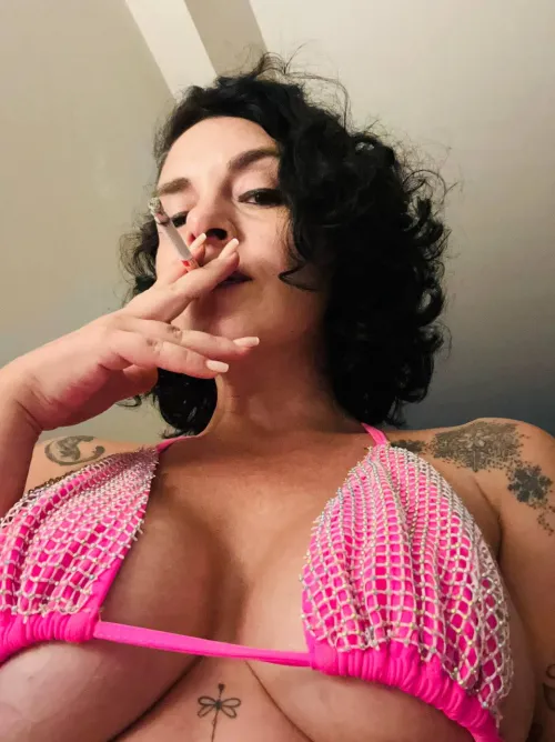 I know I'm the woman of your dreams