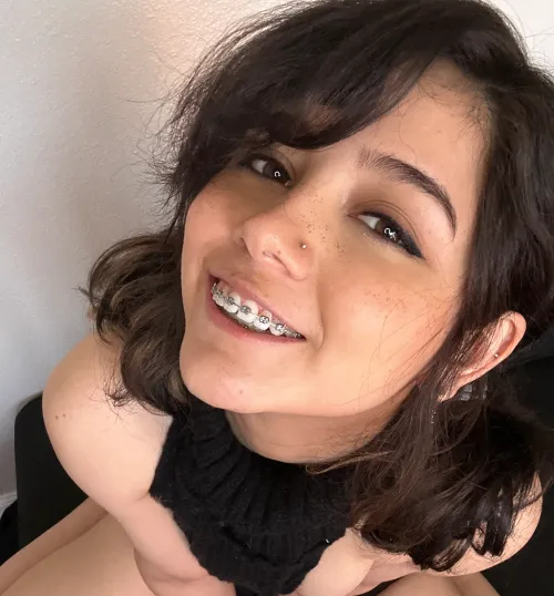 I love getting cum on my braces <3