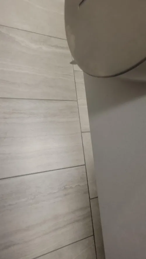 If only there was someone here🥲