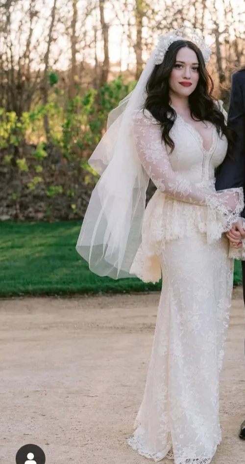 Jesus even in her wedding dress those things are massive