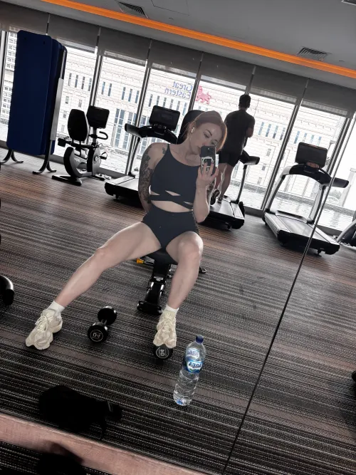 Morning grind Cumfy gym for