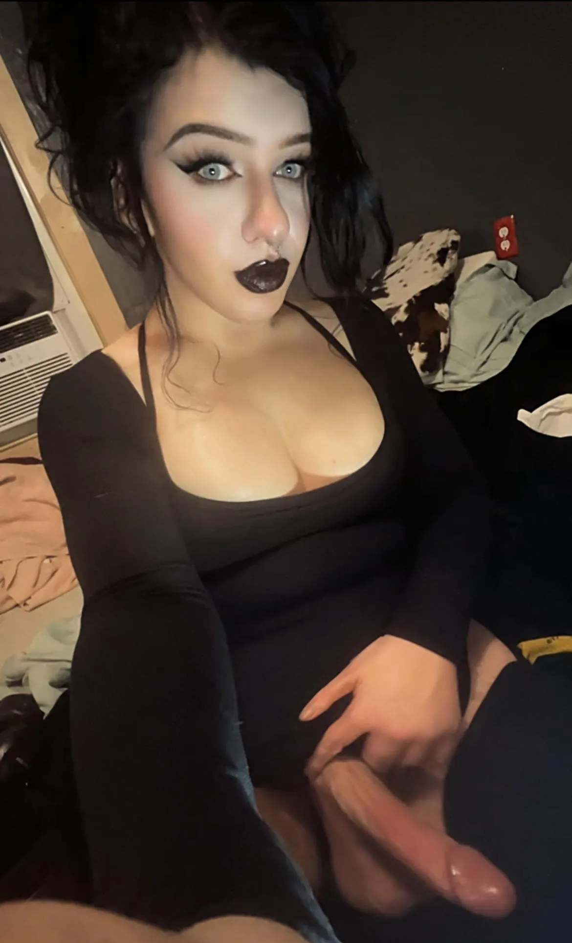 Really in the mood to breed someone’s ass or throat balls deep