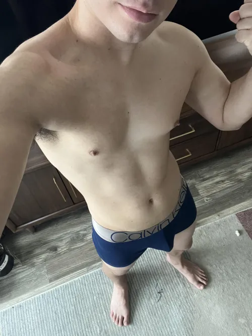 [Selling, USA, Size S, starting at $40] have lots of styles and variety!