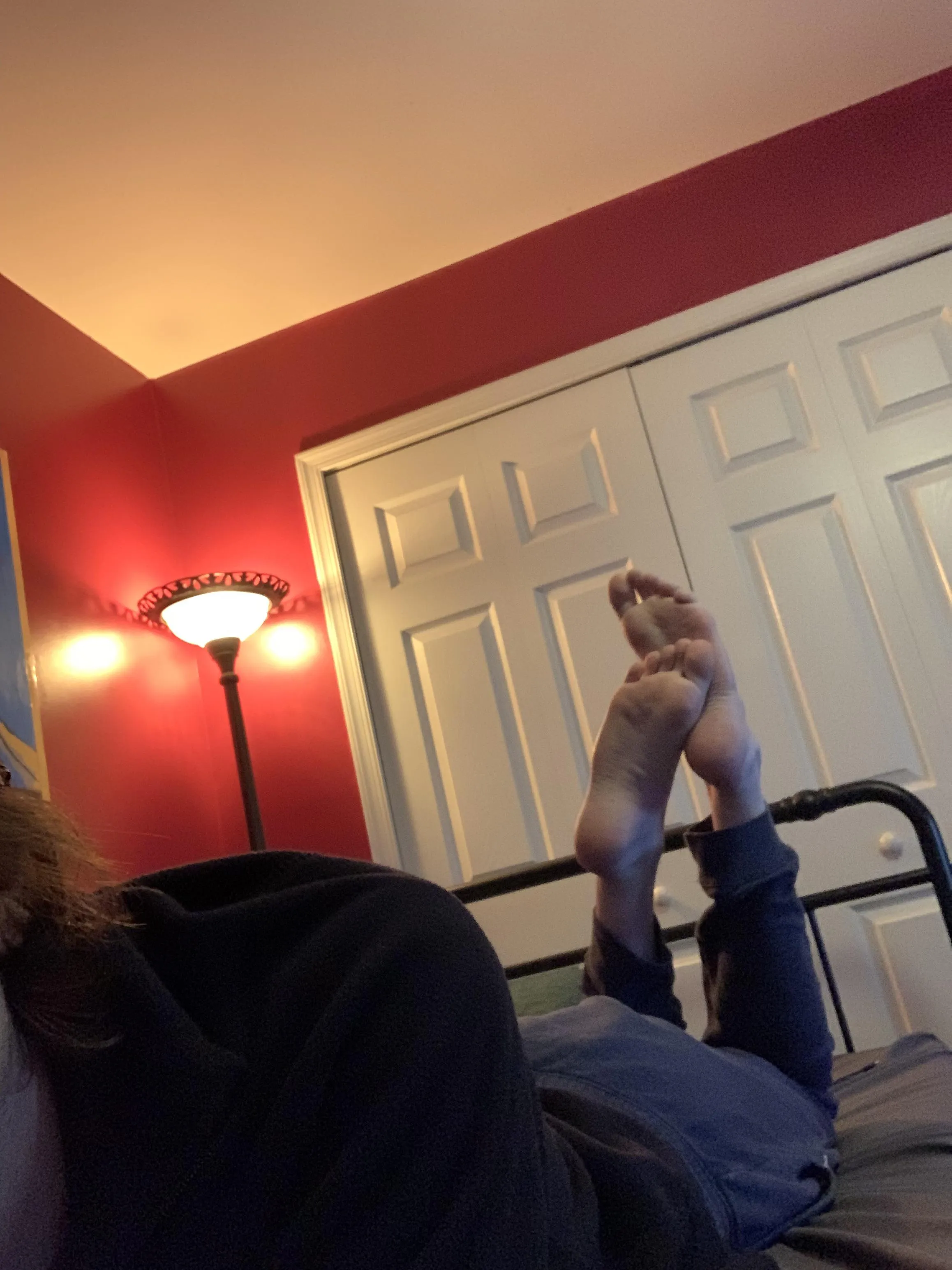 These twink toes got you hooked