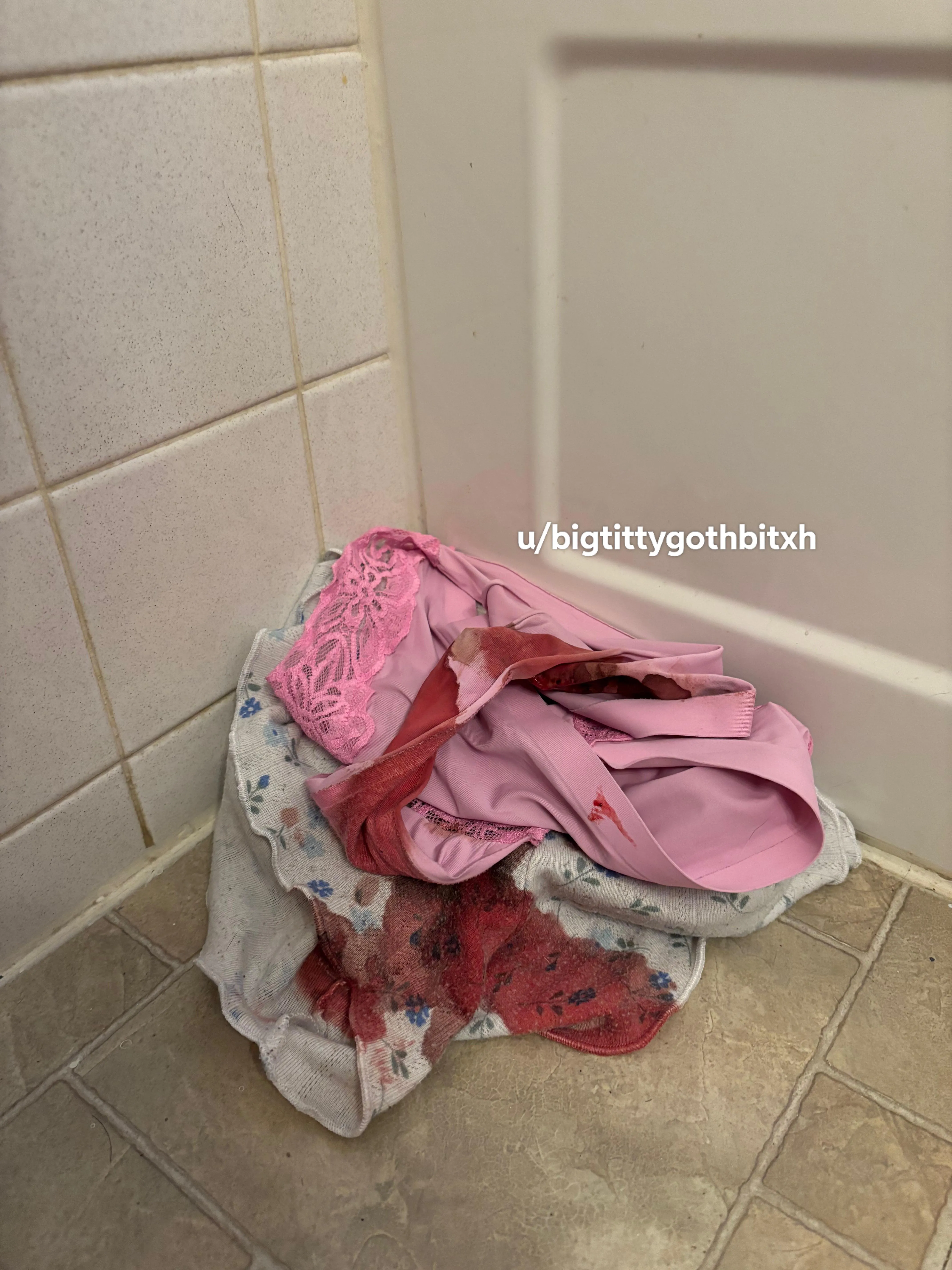 would u steal these off my bathroom floor?