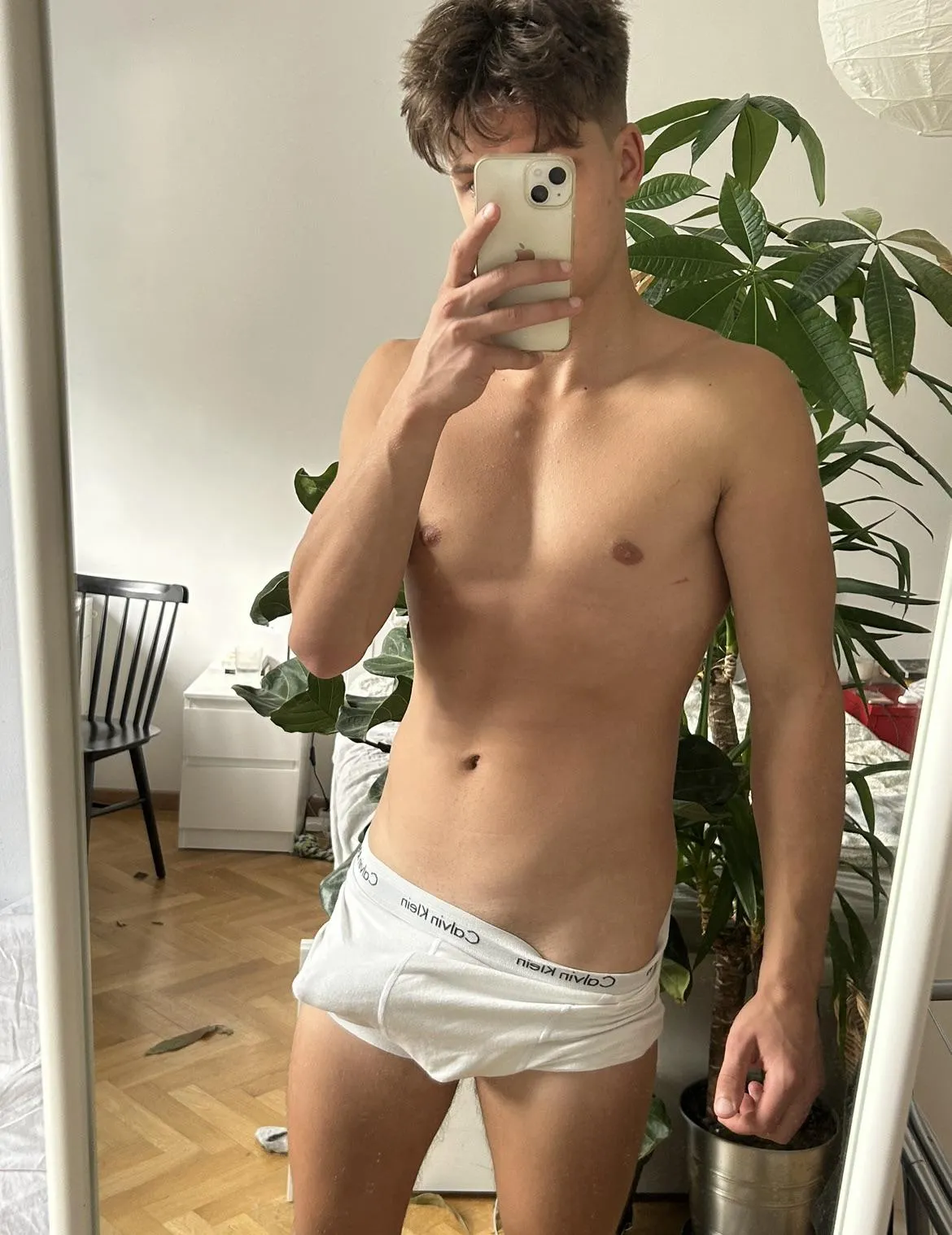20m,Interested in a little lunch time treat?