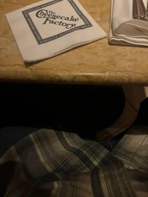 32 [m4f/mf] Hilton at Easton