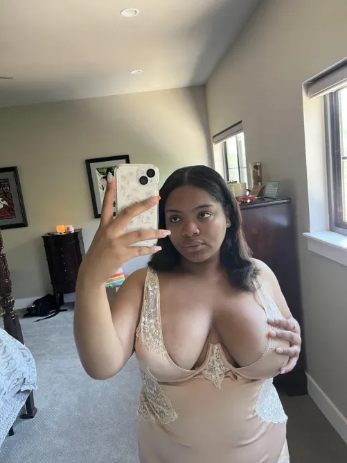 Does anybody have anything else of her? She had an onlyfans that I can’t find