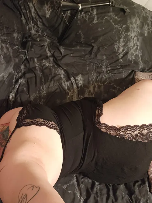 I heard you like thick thighs