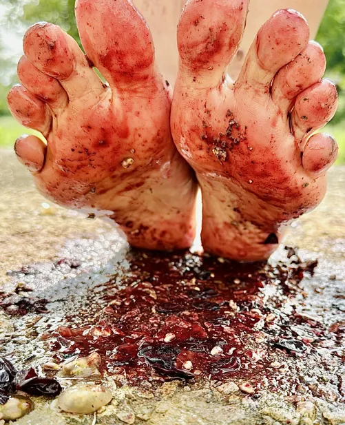 Lovely grapes for squashing around