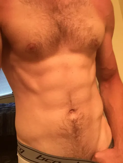 M4F Fit 29M Visiting and Looking to Flirt