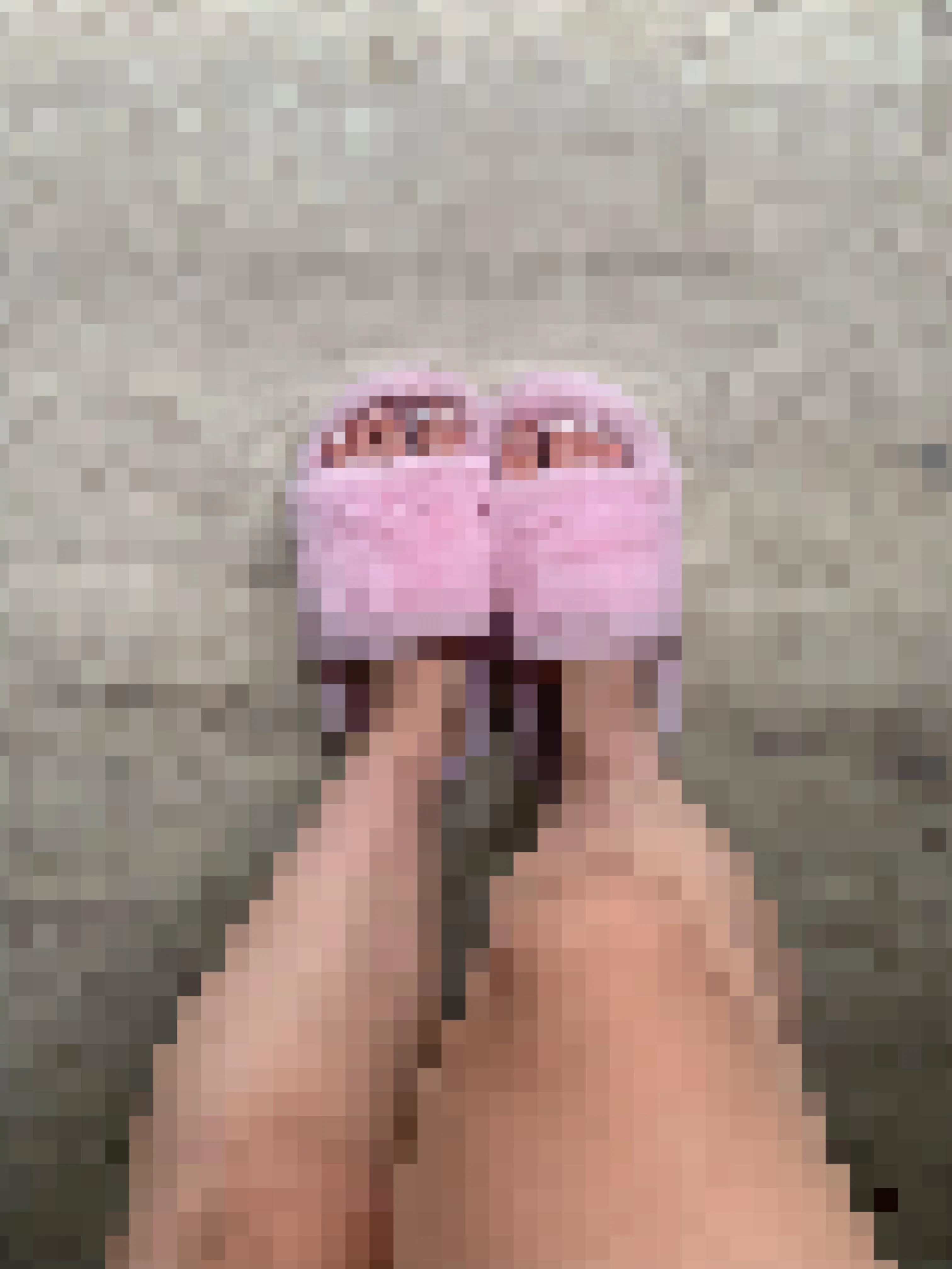 Me again! Your favourite pretty princess back with her gorgeous censored feet 🤭 as always my toes are french tipped and I have the plushest skims slippers under my soles 🥰 far too good a sight for beta eyes like yours 😆